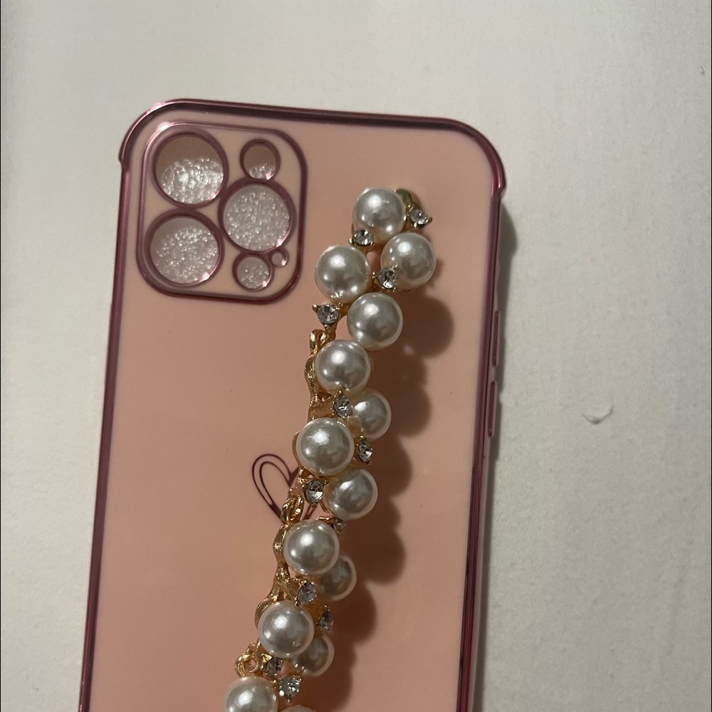 Is a new case iphon 12
